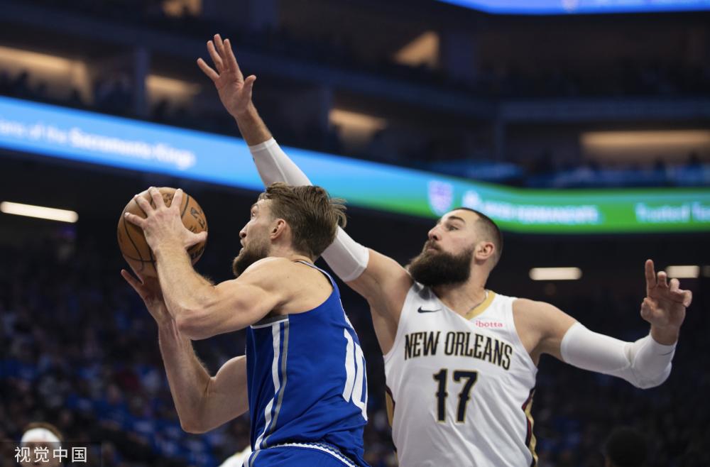 随着时间的 随着时间的