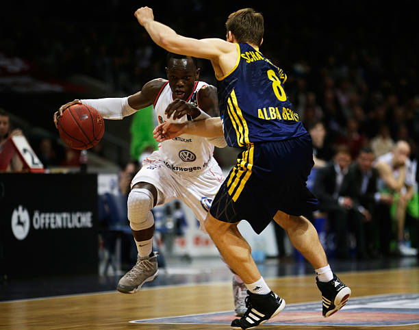 记者：求租恩昆库失败后，拜仁将会提交永久转会报价